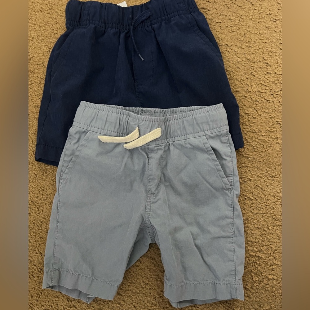 Boys size 4 shorts